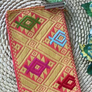Cosmétiqueras hechas En Telar De Cintura Beige/Colores