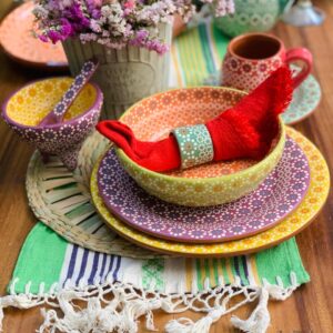 Vajilla de Colores para 6 personas