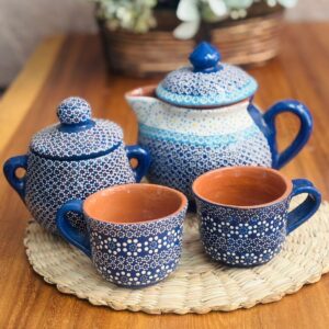 Juego de Té de Barro en Azul Rey