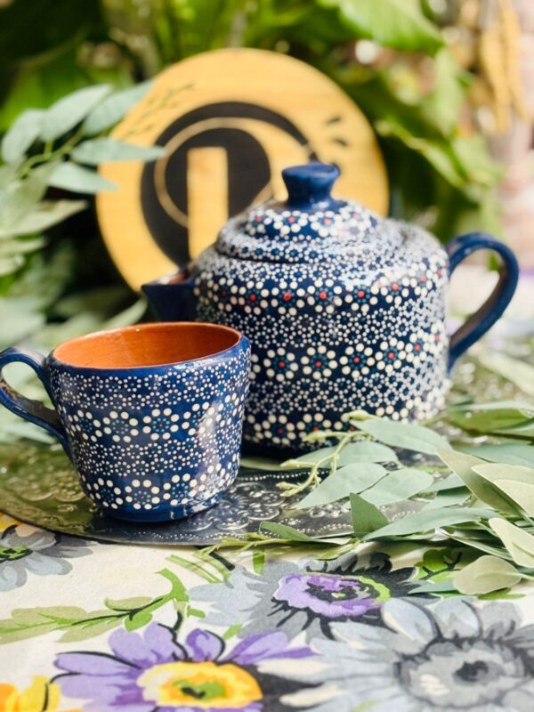 Juego de Té en Color Azul Barro Flor de Capulín