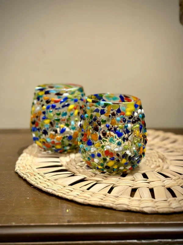 Juego de jarra con seis vasos, modelo confeti - Image 2