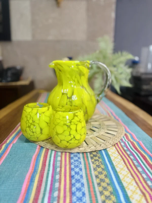 Juego de Jarra Amarilla