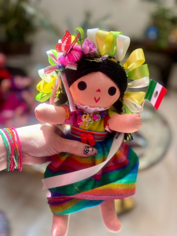 Muñeca Lele mediana 28 cm - Image 2