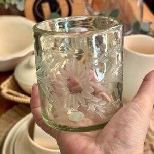 Vaso de vidrio soplado grabado en pepita